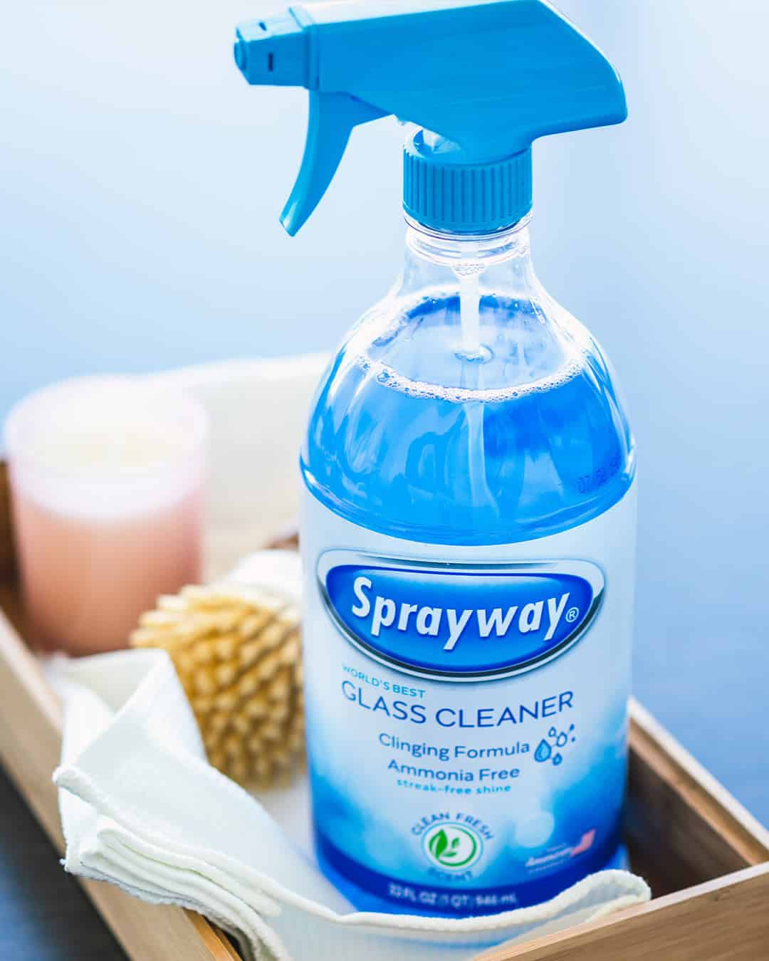 Glass Cleaner Clinging Spray - Sprayway Cleaners
